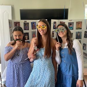 Meet your Posher, Abby